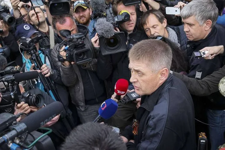 Vyacheslav Ponomaryov: "Se eles não removerem as sanções, então vamos bloquear o acesso de representantes da União Europeia, e eles não serão capazes de chegar até nós" (Gleb Garanich/Reuters)