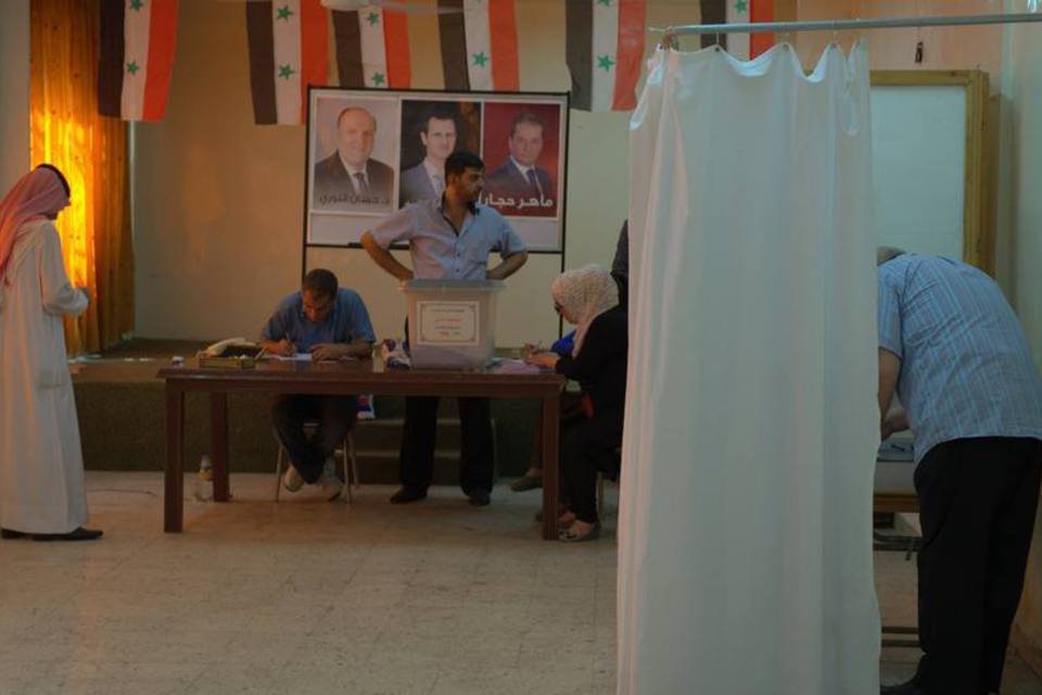 Rebeldes dizem que não vão atacar seções eleitorais sírias