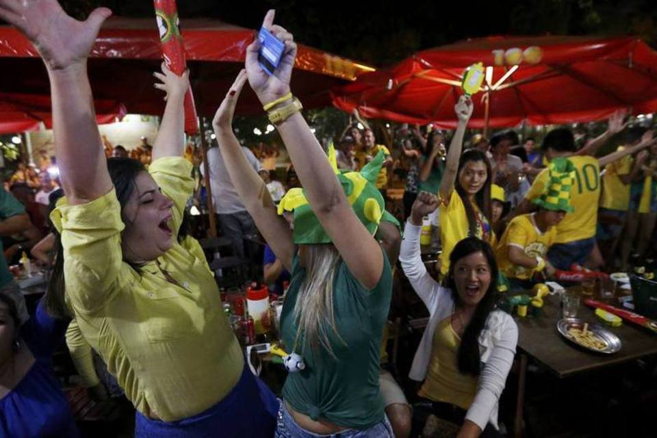 Vila Madalena "ferve" com turistas durante a Copa