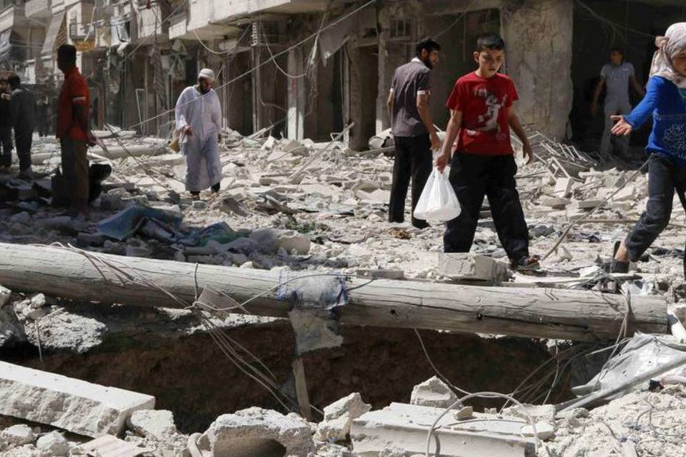 Suposto ataque químico causa sintoma de asfixia em civis na Síria