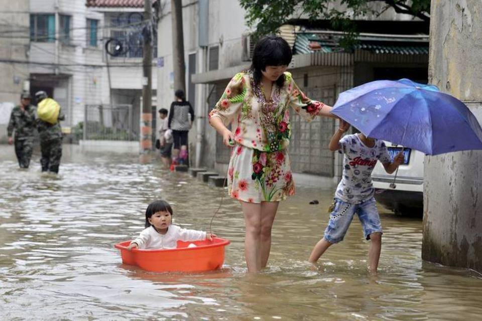 Tempestades na China deixam 18 mortos e quatro desaparecidos