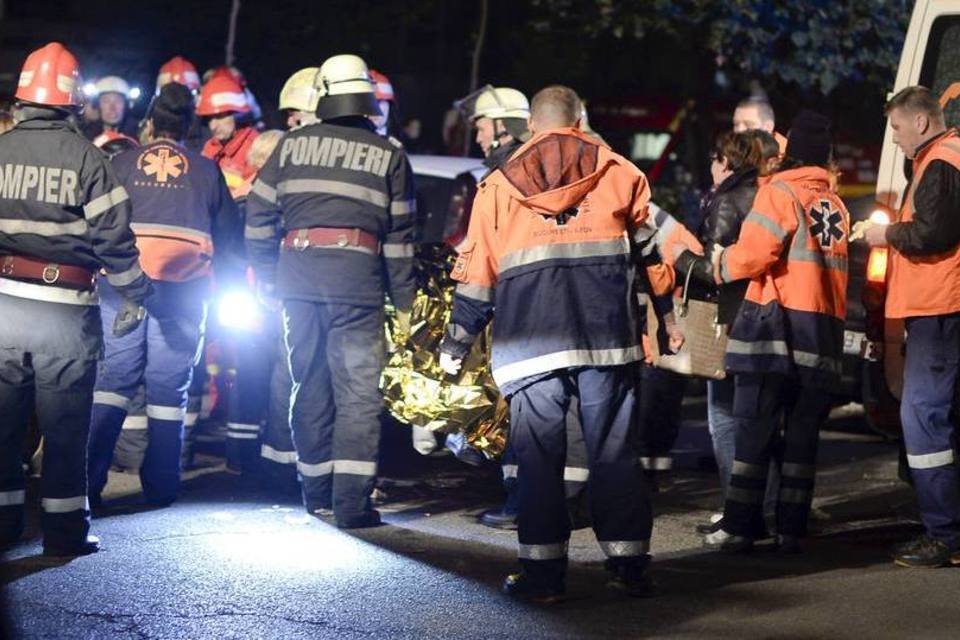 Número de mortos em incêndio em boate na Romênia vai para 29
