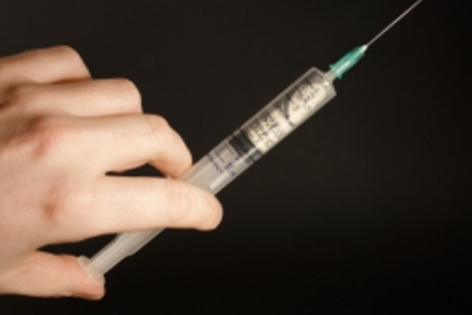 Cientistas criam vacina capaz de controlar a Aids