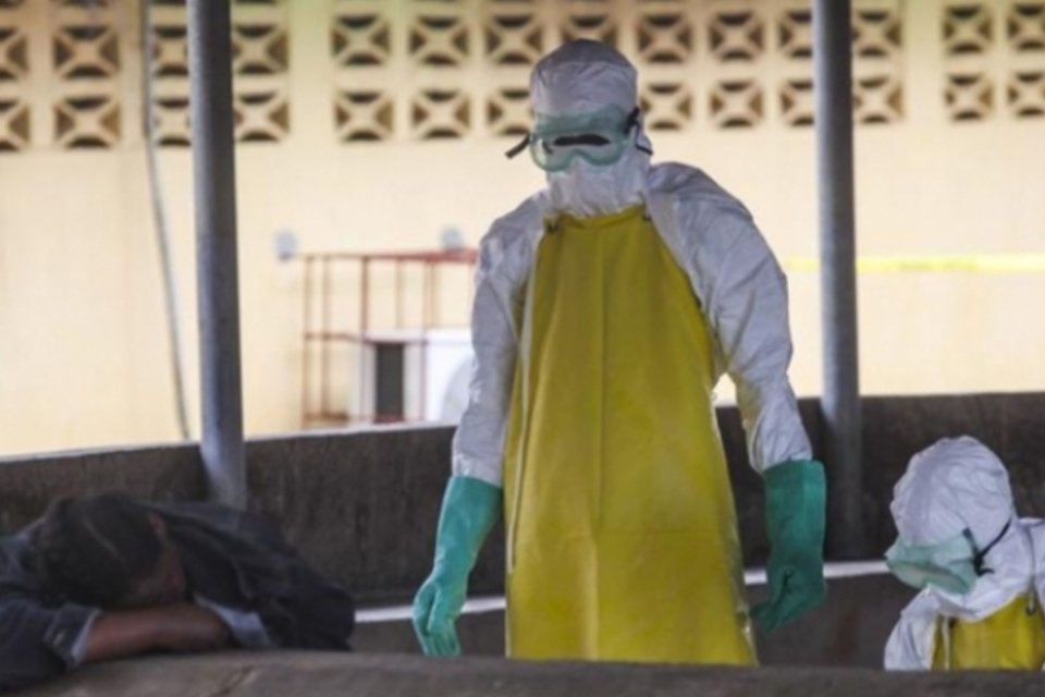 OMS estuda oito tratamentos e duas vacinas para dar fim ao ebola