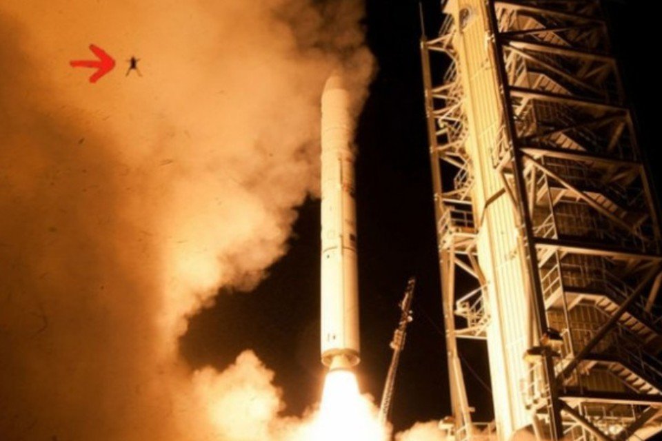 Foto da Nasa revela sapo "astronauta" em decolagem de foguete