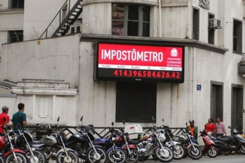 Impostômetro deve marcar R$ 1,4 trilhão no sábado