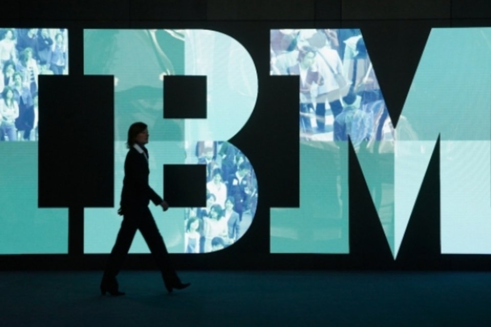 Receita da IBM cai 4% no 3º trimestre
