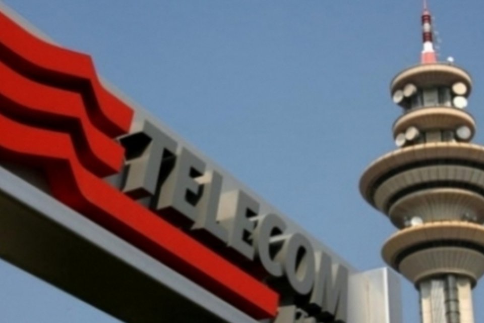 Telecom Italia posterga venda de fatia na Telecom Argentina para o dia 25 de setembro