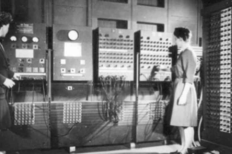 ENIAC (Wikimedia Commons)
