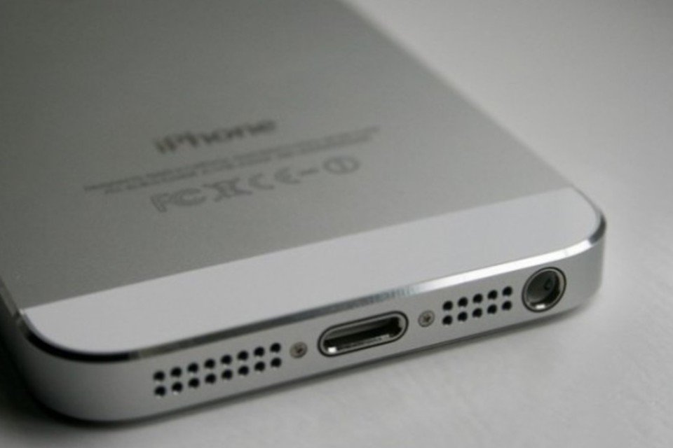 iPhone 5S pode ganhar versão dourada e com 128GB