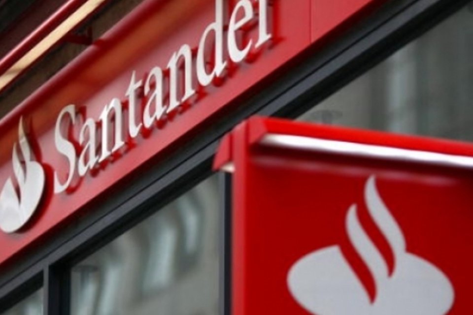 Santander lidera ranking de bancos mais criticados