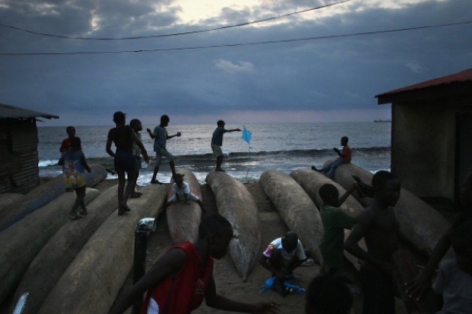 Ebola: Quênia fecha fronteira a pessoas vindas de Guiné, Libéria e Serra Leoa