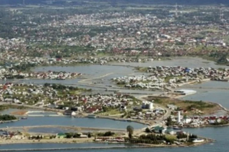 Indonésia: o terremoto, inicialmente avaliado como um tremor de 6,4 de magnitude, foi muito profundo (©afp.com / Arif Ariadi)