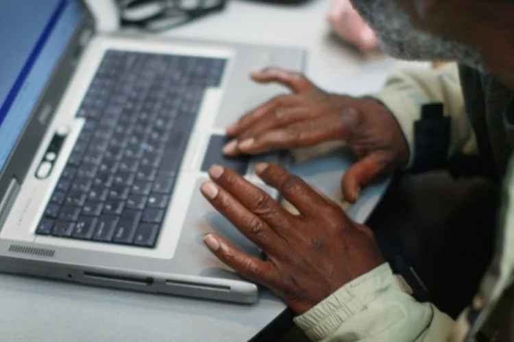 Internet das Coisas: a Internet das Coisas (Internet of Things - IoT) é a a rede de objetos que se comunicam e interagem de forma autônoma, via internet (Scott Olson/Getty Images/Getty Images)