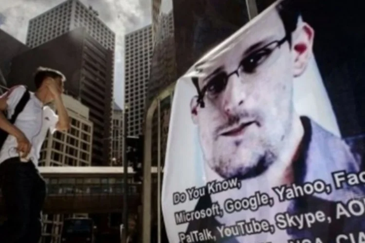 snowden (©afp.com / Philippe Lopez)