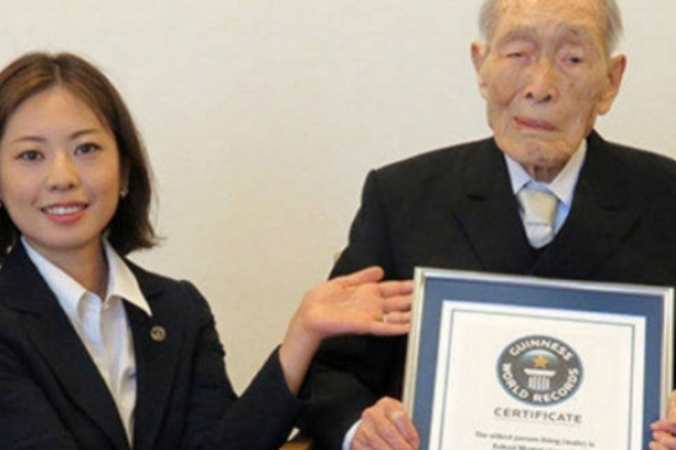 Japonês de 111 anos é o homem mais velho do planeta