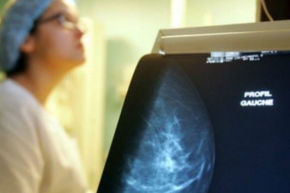 Estudante cria app para detectar câncer de mama