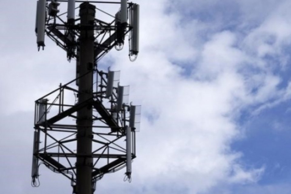 Telecom Italia está perto de vender torres da TIM no Brasil, dizem fontes