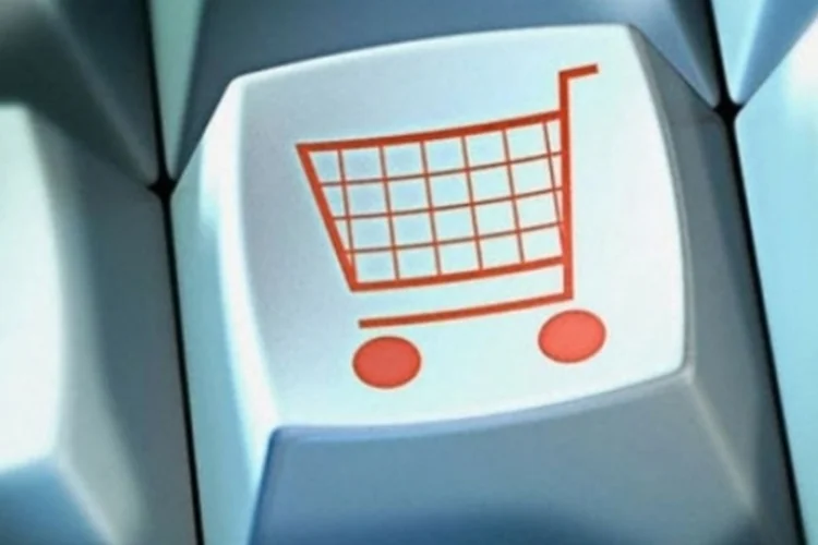 Compras online (Wikimedia Commons)