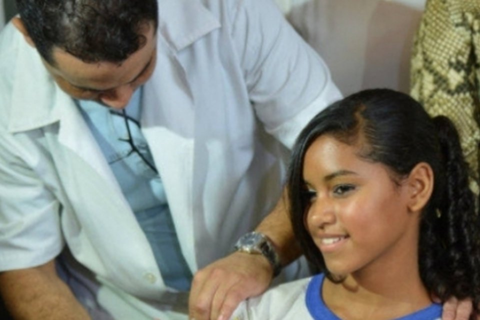 Em uma semana, SP vacinou 186,7 mil meninas contra o HPV