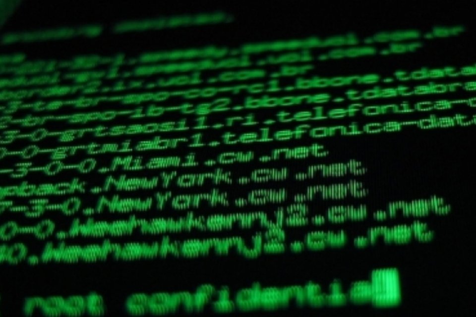China investiga canadenses por suposta espionagem
