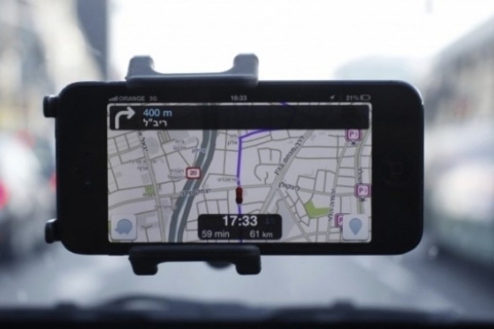 Waze: o app, usado para fugir do trânsito com opções de trajeto mais rápidas, confirmou ter registrado falha (REUTERS/Nir Elias/Reuters)