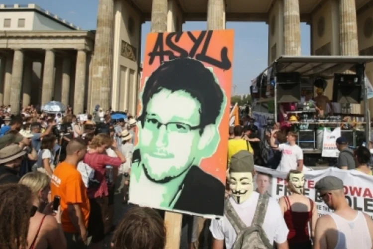 snowden (Getty Images)