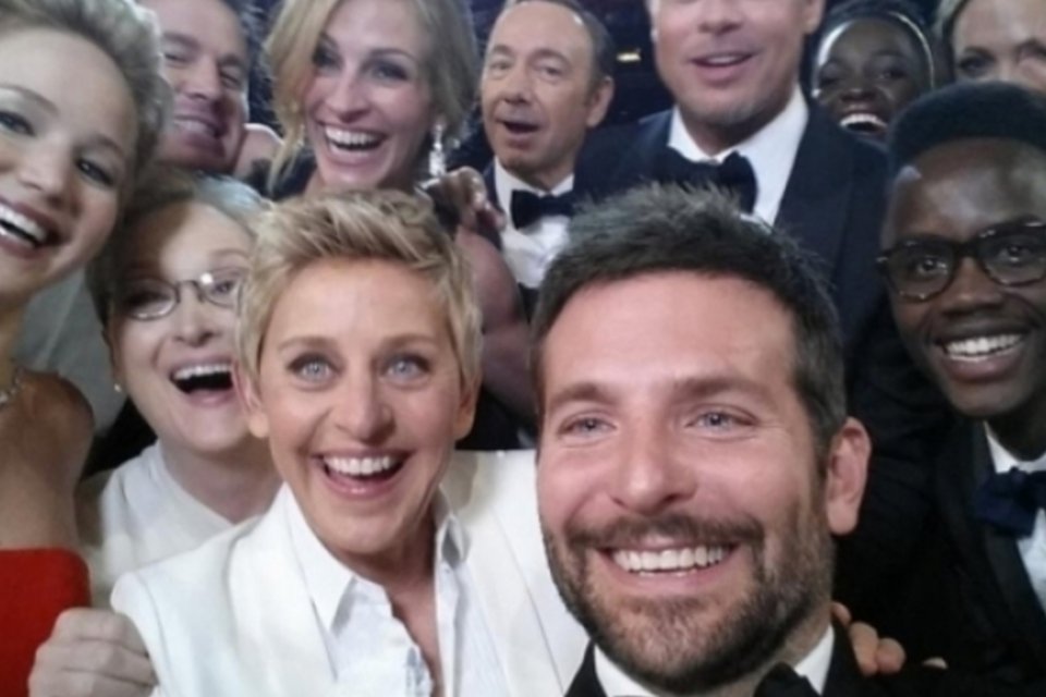 Samsung doa US$ 3 milhões por retweets de "selfie" do Oscar