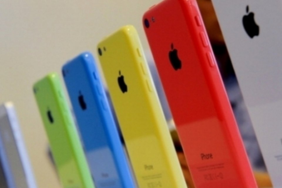 Por até R$ 3,6 mil, Brasil novamente tem iPhone mais caro do mundo