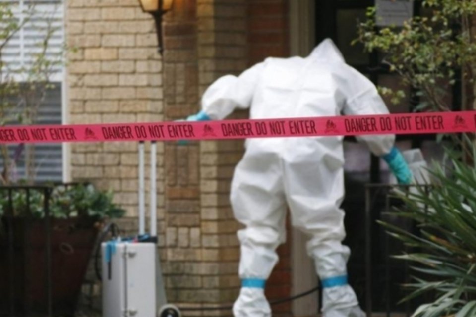EUA registram segundo caso de profissional de saúde infectado por ebola