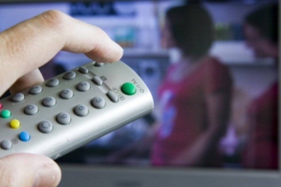 Base de clientes de TV paga no Brasil sobe 1,8%, diz Anatel