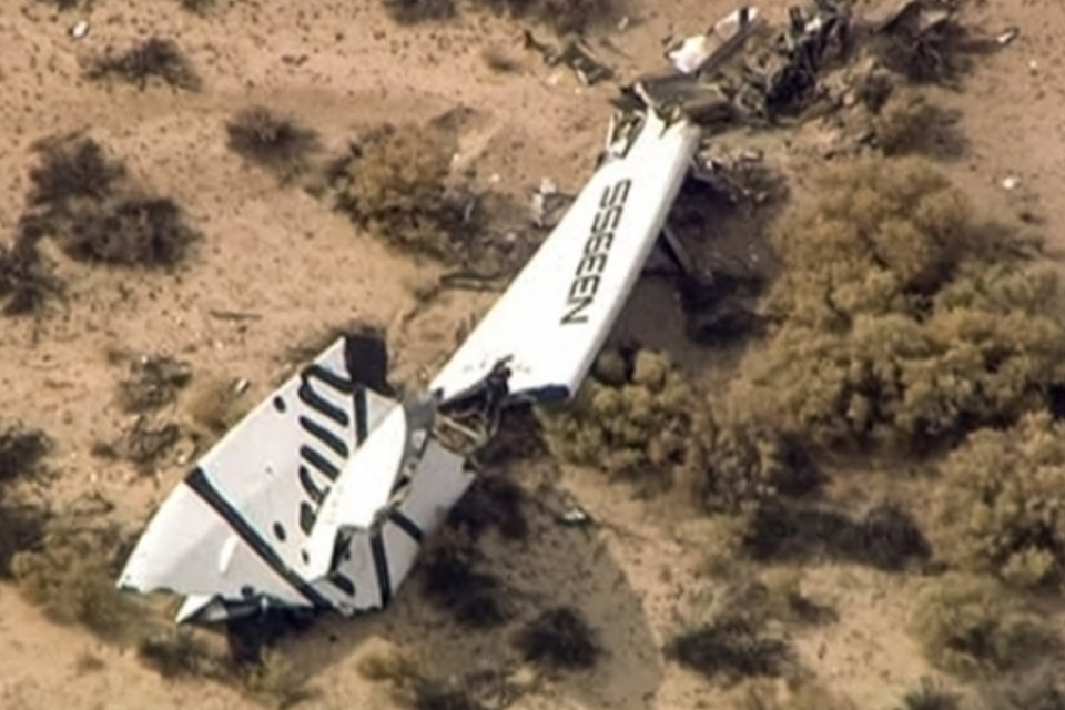 SpaceShipTwo não caiu após explosão, afirma Branson