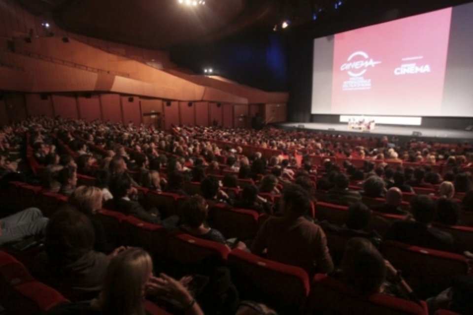 Público nos cinemas europeus cai 4,1% em 2013