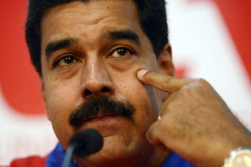 Nicolás Maduro se diz perseguido pelo Twitter