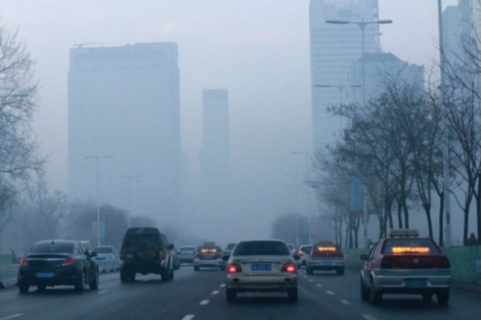 Pequim estuda instalar "túneis de vento" para dispersar poluição