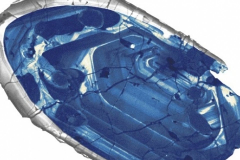 Cientistas identificam grão de mineral mais antigo da crosta terrestre