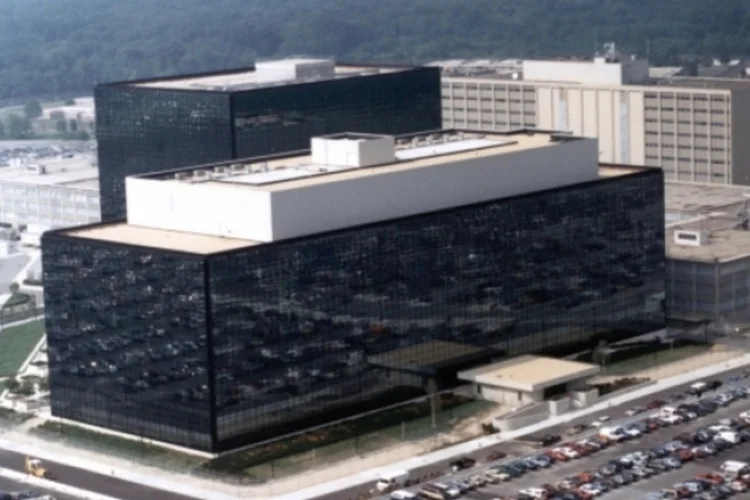 espionagem (Reprodução)