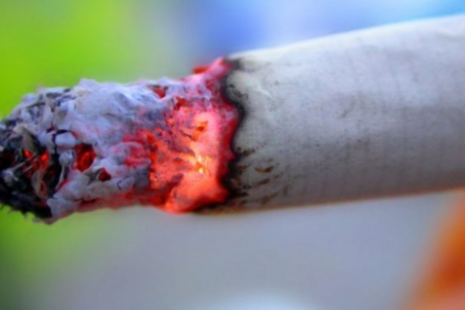 Cigarro é mais viciante que cocaína, aponta relatório