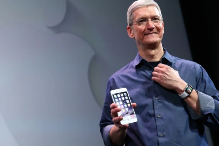 Tim Cook (Getty Images)