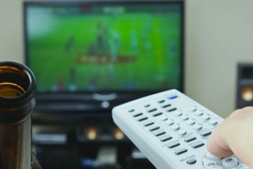Assinantes de TV paga no Brasil somam 18 milhões em junho