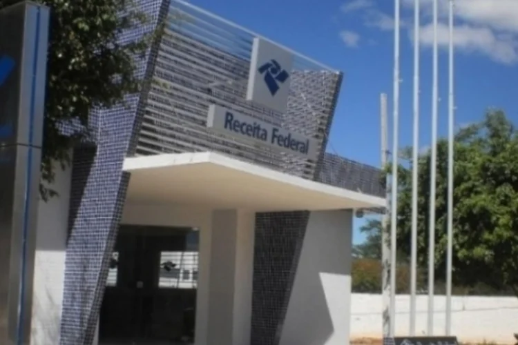 Receita Federal: mais de 200 mil empresas estavam com contas atrasadas no Simples Nacional (./Agência Brasil)