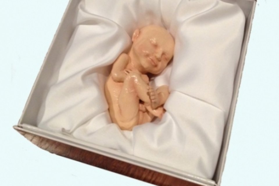 Empresa usa impressão 3D para criar réplica de bebê antes do nascimento
