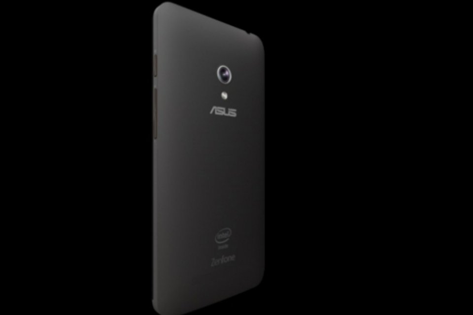 Em promoção, Asus venderá celular Zenfone 5 por R$ 499