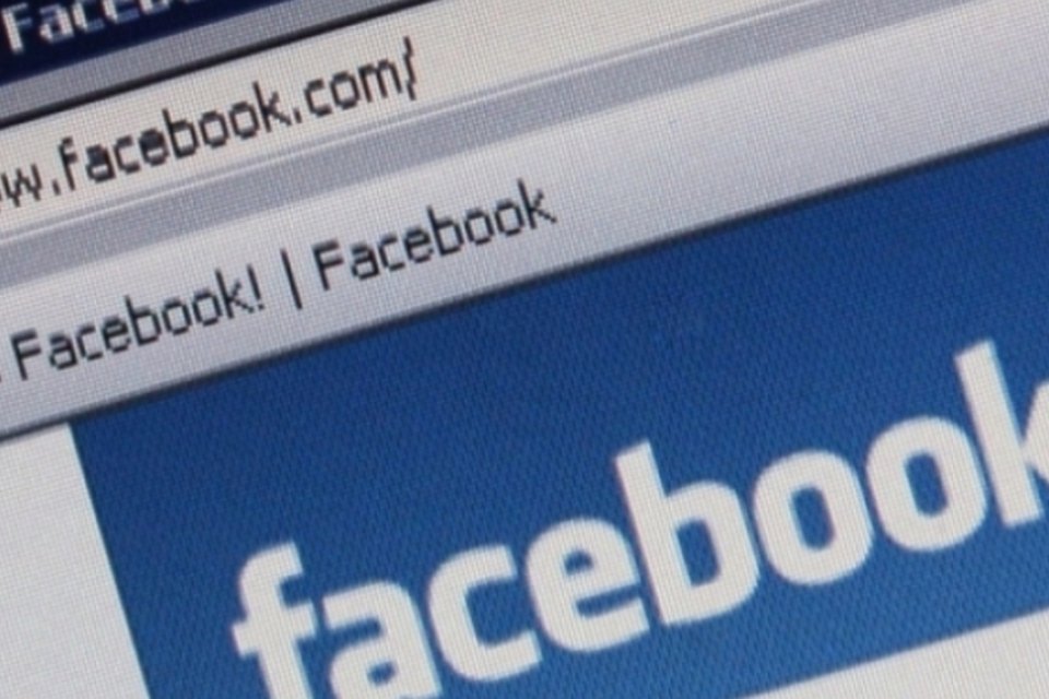 PF vai investigar Facebook e usuários por ataques ao PT