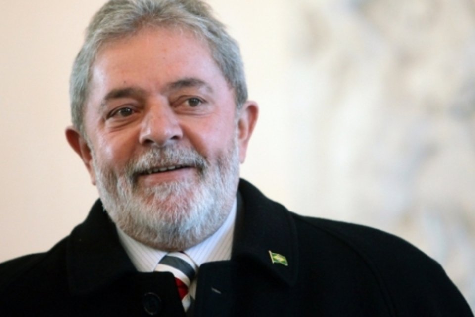 Ex-presidente Lula cria conta no Twitter