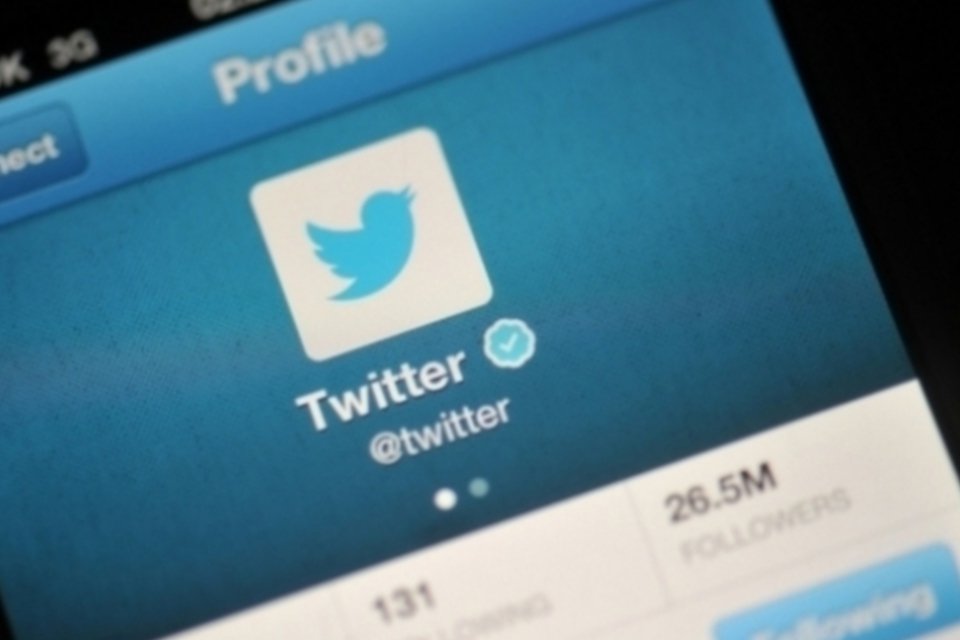 Embede tweets dentro de tweets nos apps para iOS e Android