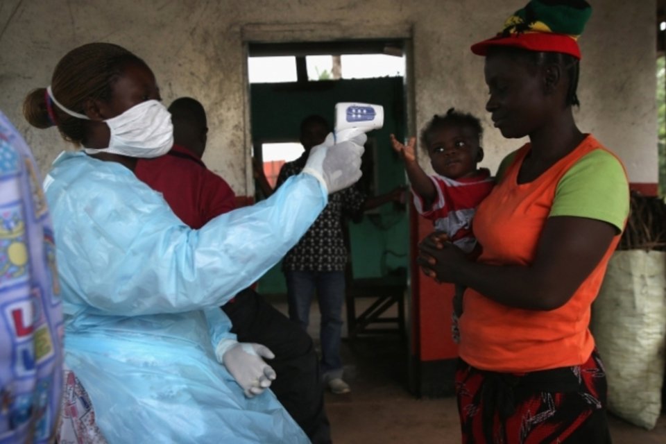 OMS registra 303 novos casos de ebola em apenas quatro dias