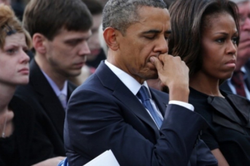 Obama diz que não fuma há anos por medo de sua esposa