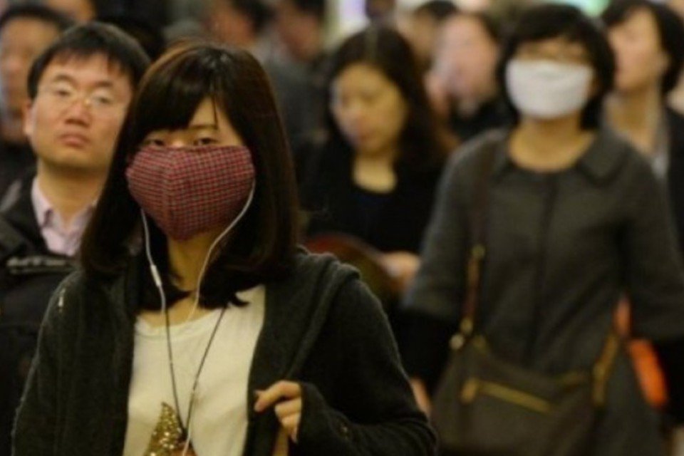 Cientistas propõem criar H7N9 mutante para combater gripe aviária