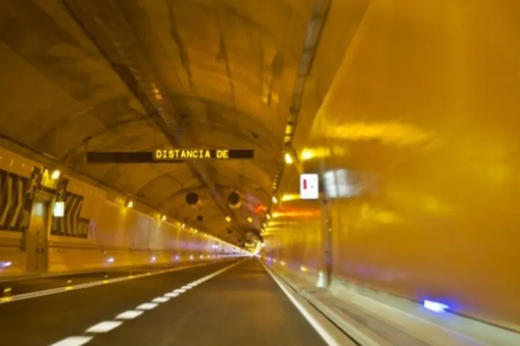 Túnel de São Paulo (Anvica/Flickr)